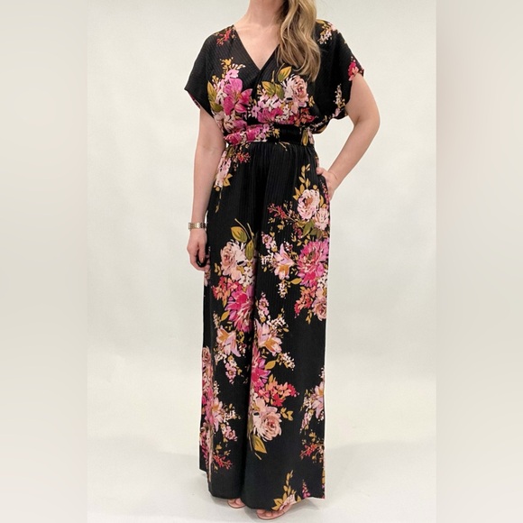 By together black floral romper - Picture 2 of 4